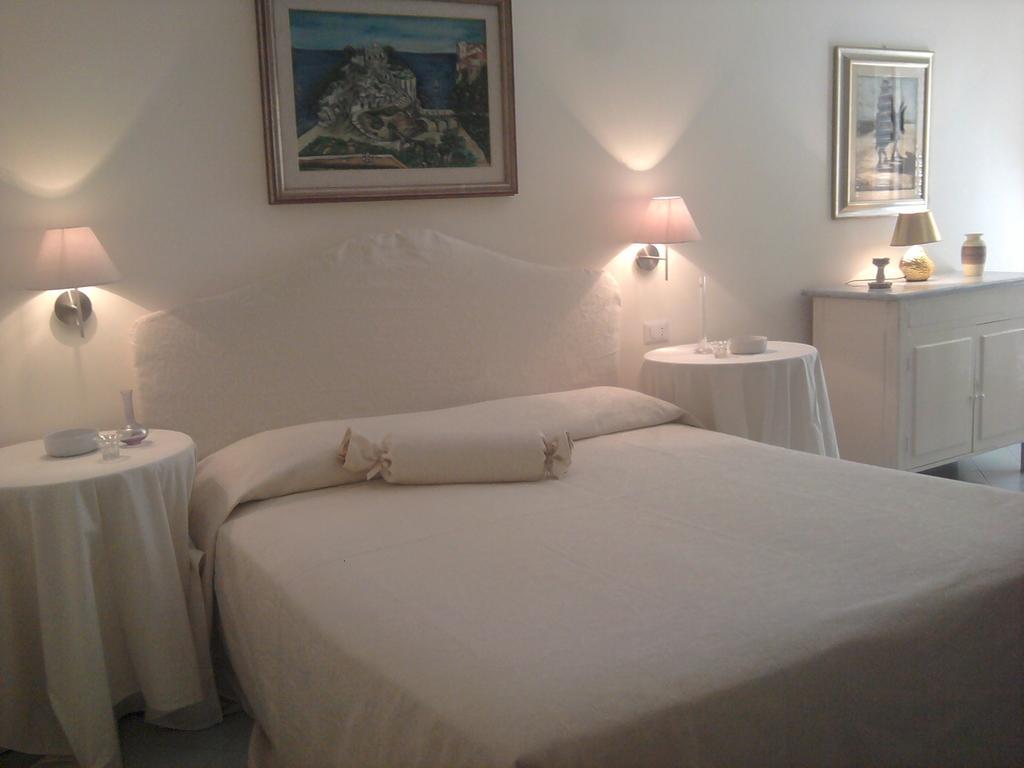 Proserpina Tropea Zimmer foto
